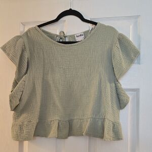 ARULA Light Sage Ruffle-Hem Short Sleeve Blouse